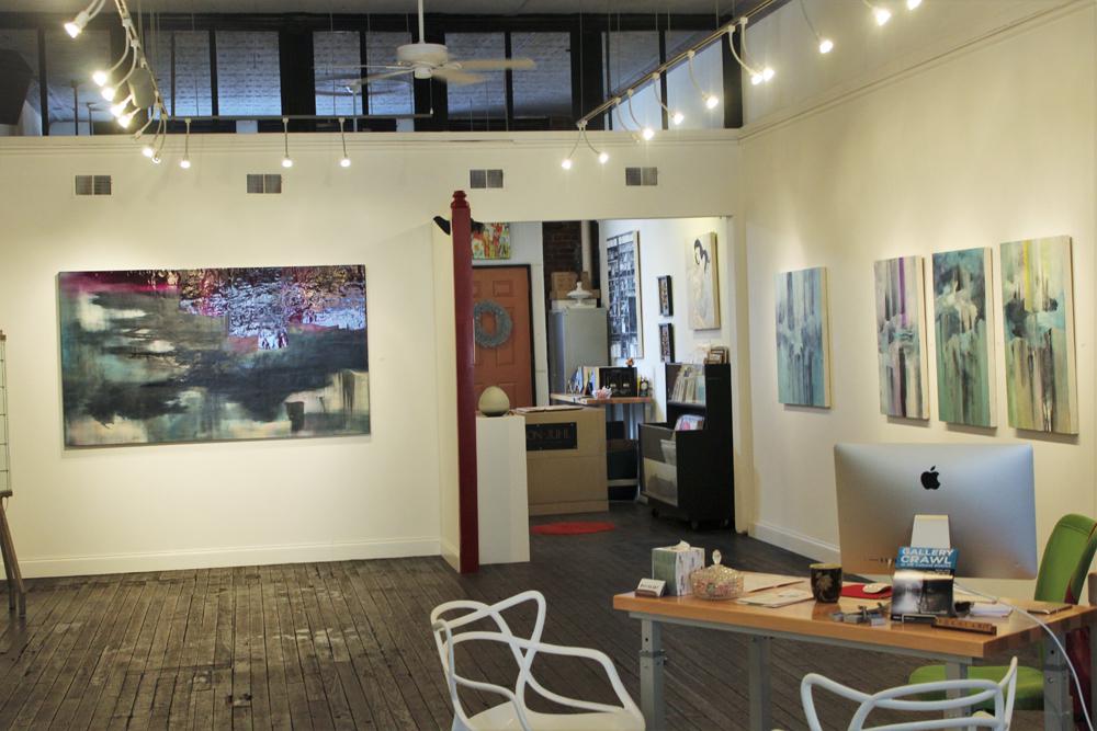 The first floor gallery space in Boxheart. Photo by Andrew Zentgraf.